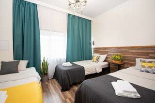 Отель Lemon Loft Тверь Трехместный улучшенный номер.-6